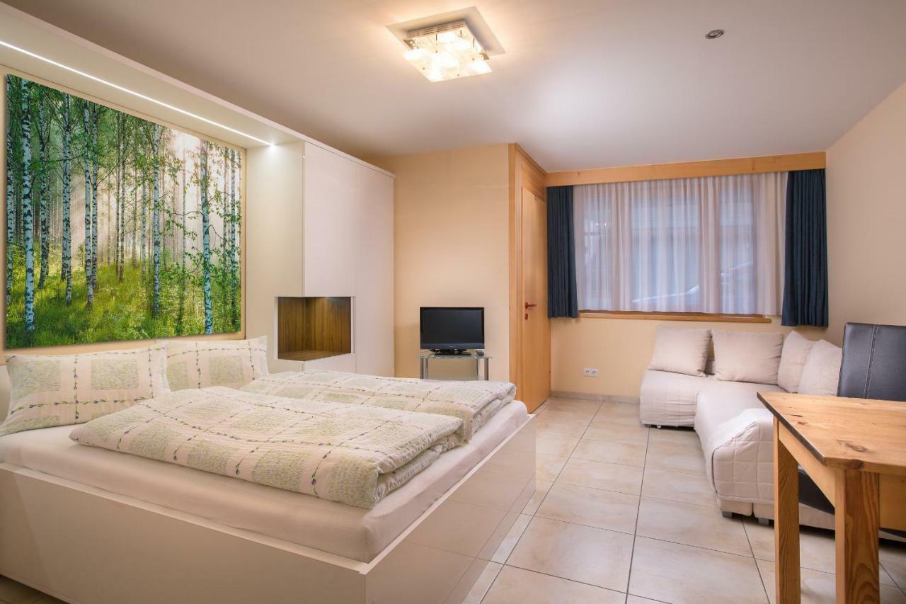 Alpinappartements Stoeckl 帕尔特嫩 外观 照片